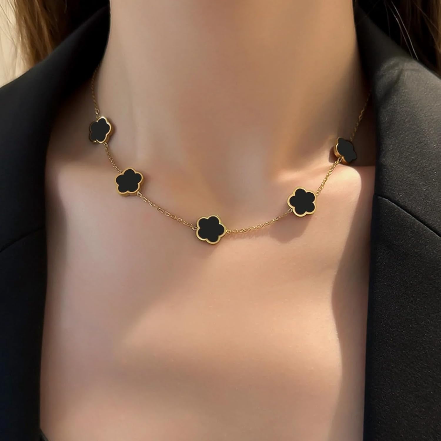 Clover Jewelry Set 18K Gold Plated Stainless Steel Necklace with Flower Design Four leaf clover for Women, Elegant Four Leaf Clover Necklace Floral Style Jewelry