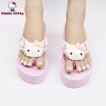 thumbnail image 2 of Songao-Sandalias de Hello Kitty para mujer, zapatillas sencillas con dibujos animados de Anime, tacón de cuña, pies de Clip, suela gruesa, antideslizantes, color rosa, novedad de 2022, 2 of 3