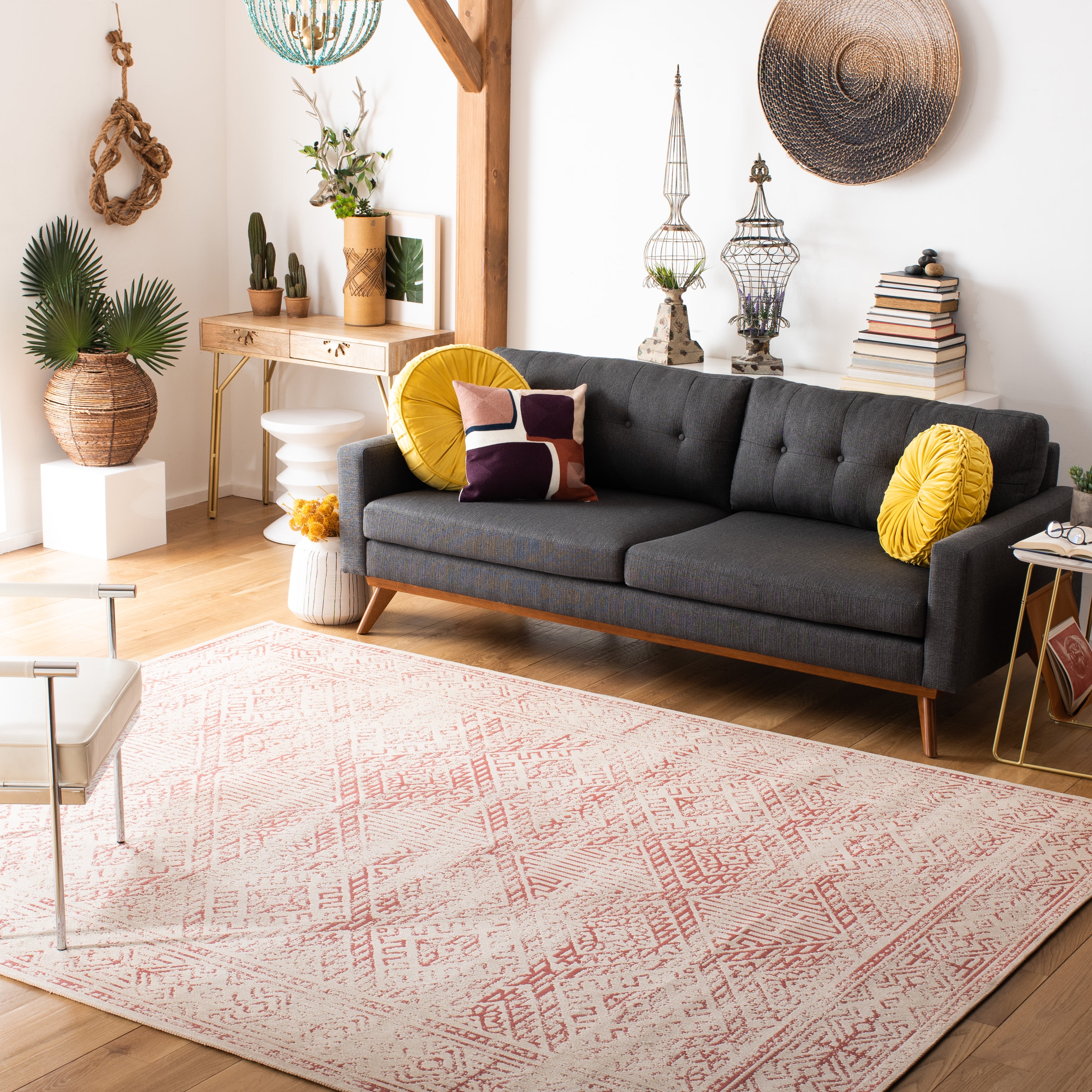 SAFAVIEH Classic Vintage Charlie Diamond Polyester Area Rug, Beige/Red, 8' x 10'
