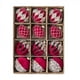 thumbnail image 1 of Árbol de Navidad Luces 12Pc 6cm Pintado a Mano Flocado Hueco-Fuera Set de Bolas de Navidad, Formas Variadas, 1 of 7