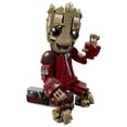 thumbnail image 3 of Set LEGO Super Heroes Groot con Traje de Saqueador 76341, 3 of 4
