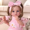 thumbnail image 3 of Muñeca Reborn BABESIDE de 51 cm con Cuerpo de Tela y Cabello Castaño, 3 of 9