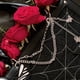 thumbnail image 4 of Bolso de mano con diseño de mariposa y laberinto de viento oscuro, bolso de mano con diseño de mariposa y laberinto, bolso de mano con diseño de niña que sostiene un bolso cruzado, 4 of 6