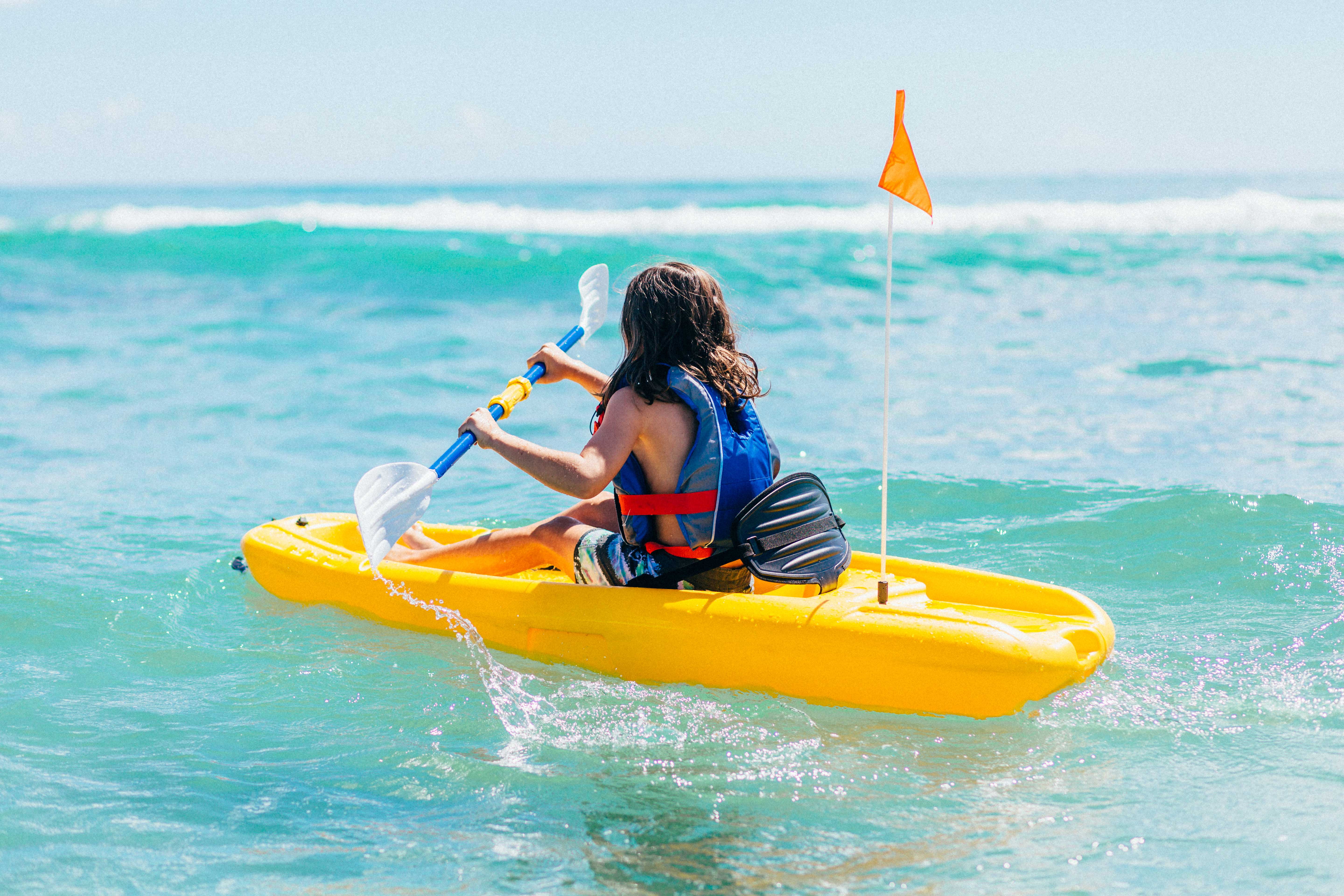Pelican - Solo - Sit-on-top Recreational Kayak - Youth Kayak - Paddle Included - 6 ft - Mango