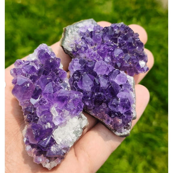 Natural Amethyst Crystal Cluster Raw Stone - Untouched Geode Specimen for Energy Healing, Feng Shui & Home Decor