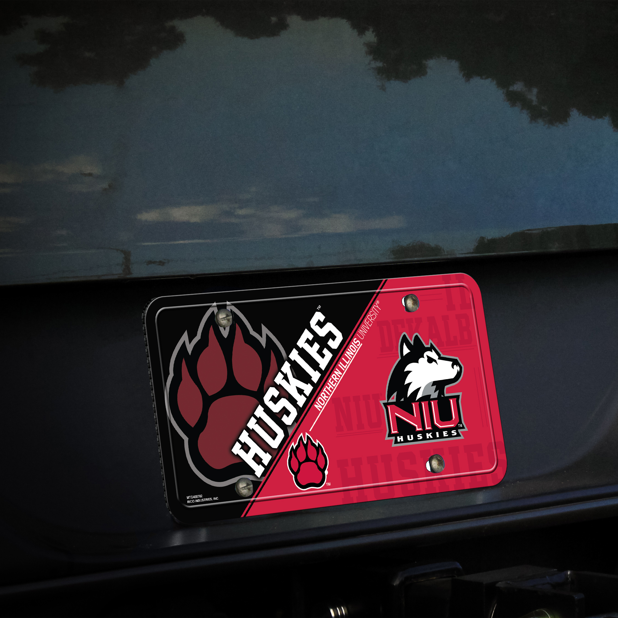 Northern Illinois Huskies 12x6 Metal License Plate Auto Tag