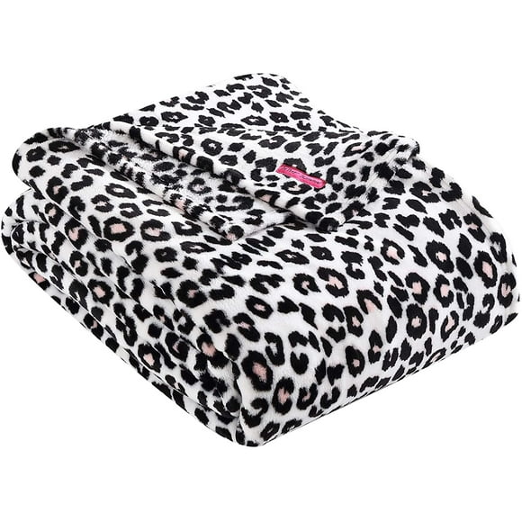 Betsey Johnson  Fleece Collection  Blanket - Ultra Soft  Cozy Plush Fleece, Lightweight  Warm, Perfect for Bed or Couch, Queen, Leopard Queen Leopard