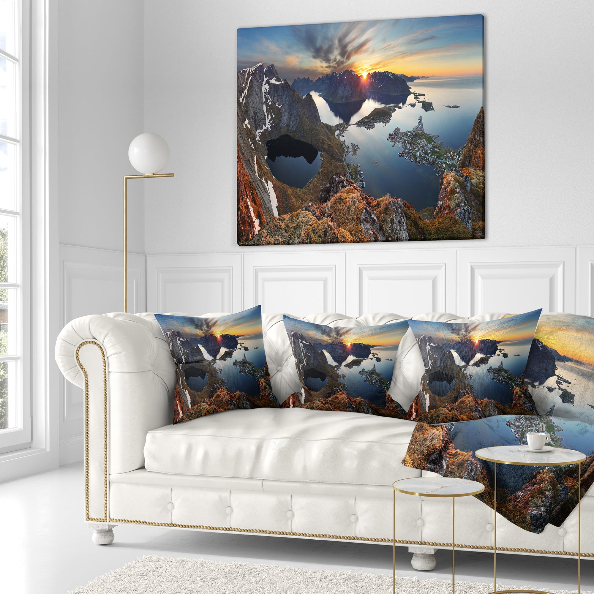 Designart Rocky Sea Mountains - Seascape Photography Throw Pillow - 16x16