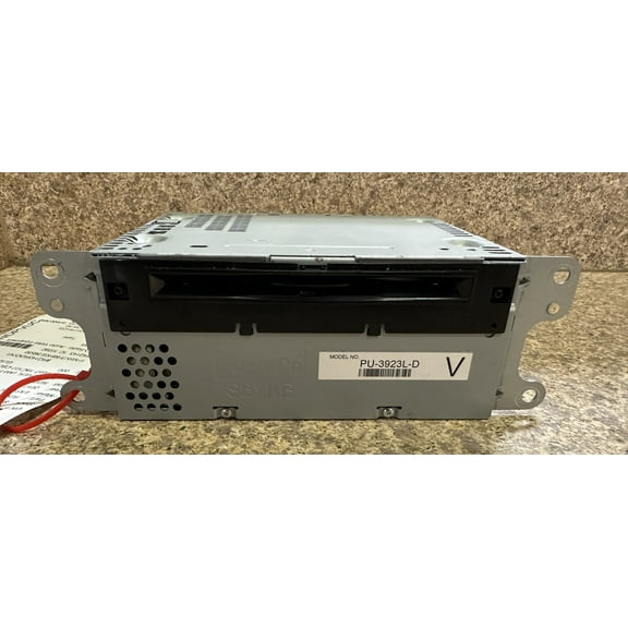 Pre-Owned 17 Ford Explorer AM FM CD Player Radio Receiver OEM LKQ - Verify Specific Vehicle Fitment In Description - (Good)