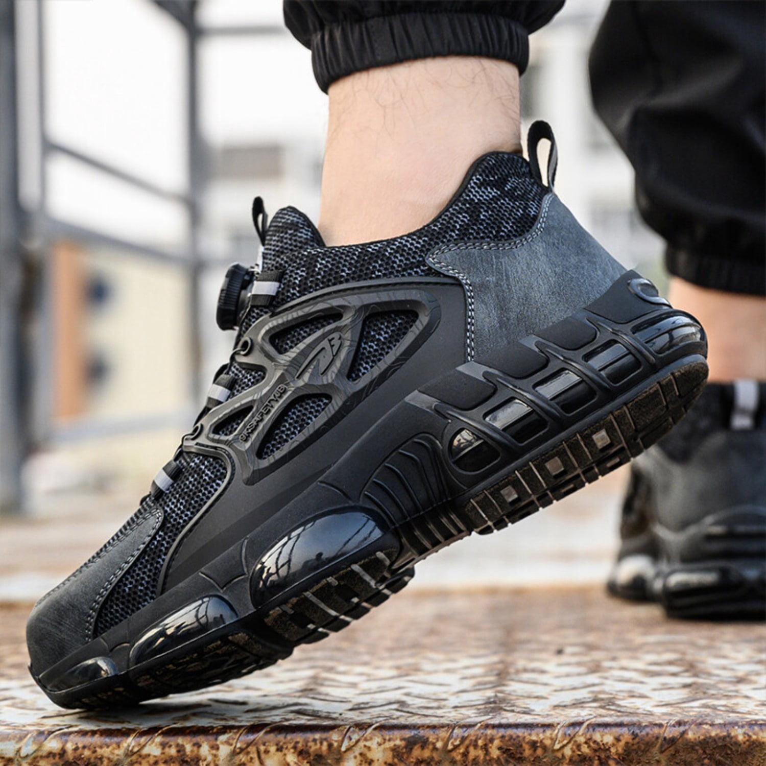 Men Steel-Toe Work Safety Boots Rotating Buckle Design Indestructible Work Shoes