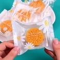 thumbnail image 5 of Bolsa de embalaje crujiente con forma de copo de nieve y margaritas, fondo blanco transparente, bolsa para galletas, pastelería, máquina para sellar pasteles de luna, 100 unidades, 5 of 5