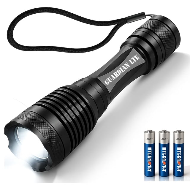 Linterna INTERNOVA Guardian LTE 500 lúmenes con zoom IPX5