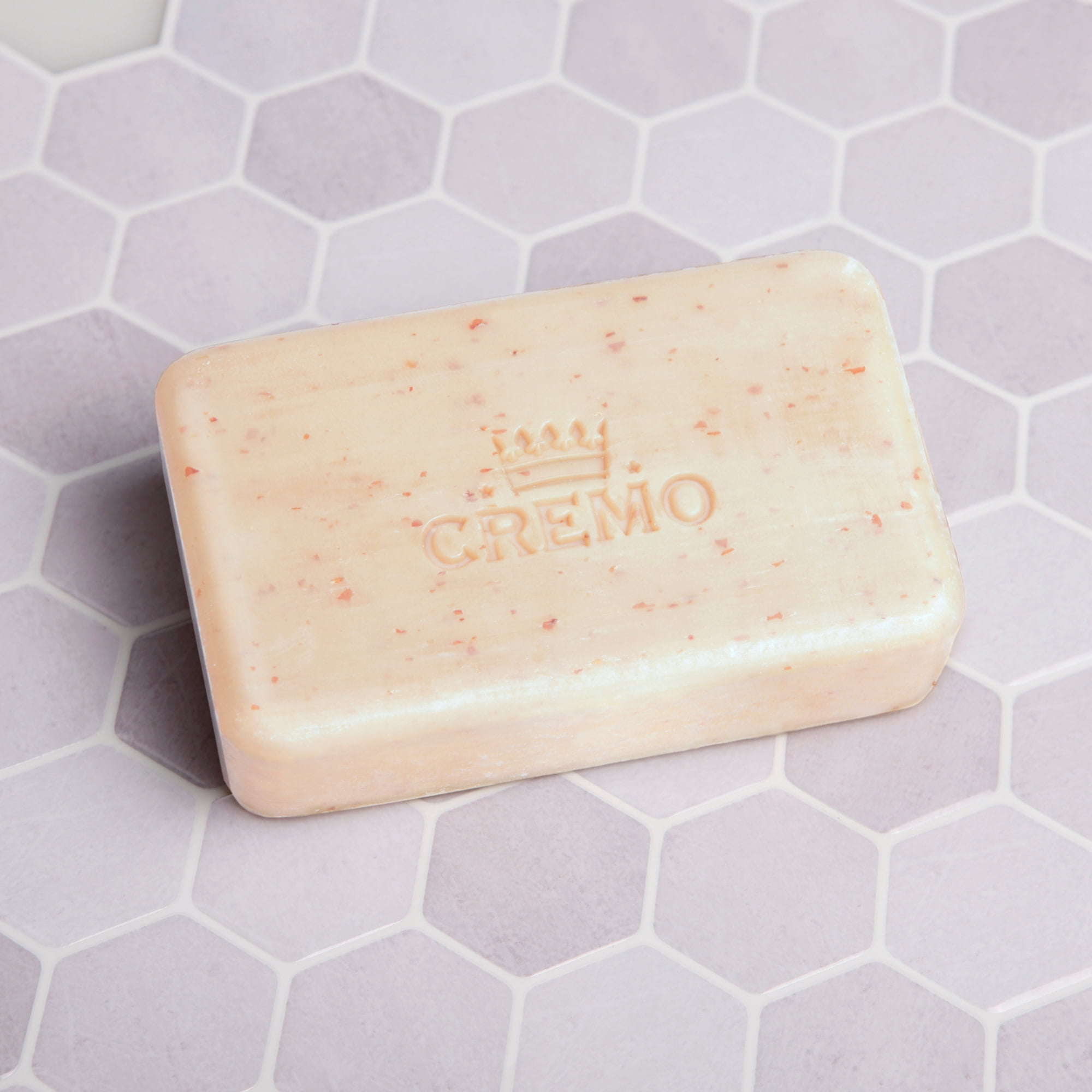 Cremo Exfoliating Body Bars Distiller's Blend (Reserve Collection) - A  Combination of Lava Rock and Oat Kernel Gently Polishes While Shea Butter