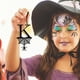 thumbnail image 3 of Decoraciones de Halloween, Adornos de Halloween, Regalos de Halloween, Etiqueta colgante decorativa de 26 letras de Halloween, Etiqueta colgante de araña con colgante, 3 of 4