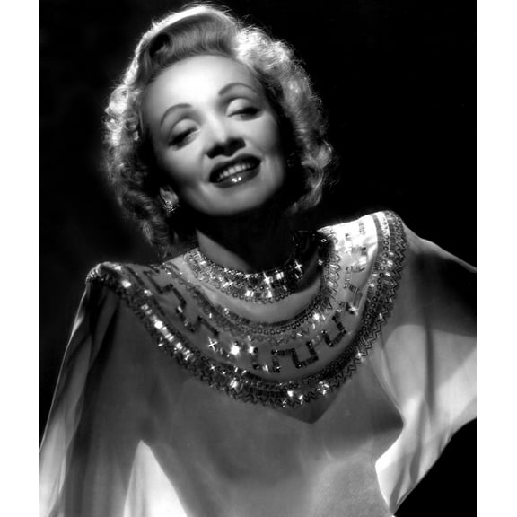 Marlene Dietrich Ca. Late 1930S Photo Print (16 x 20)