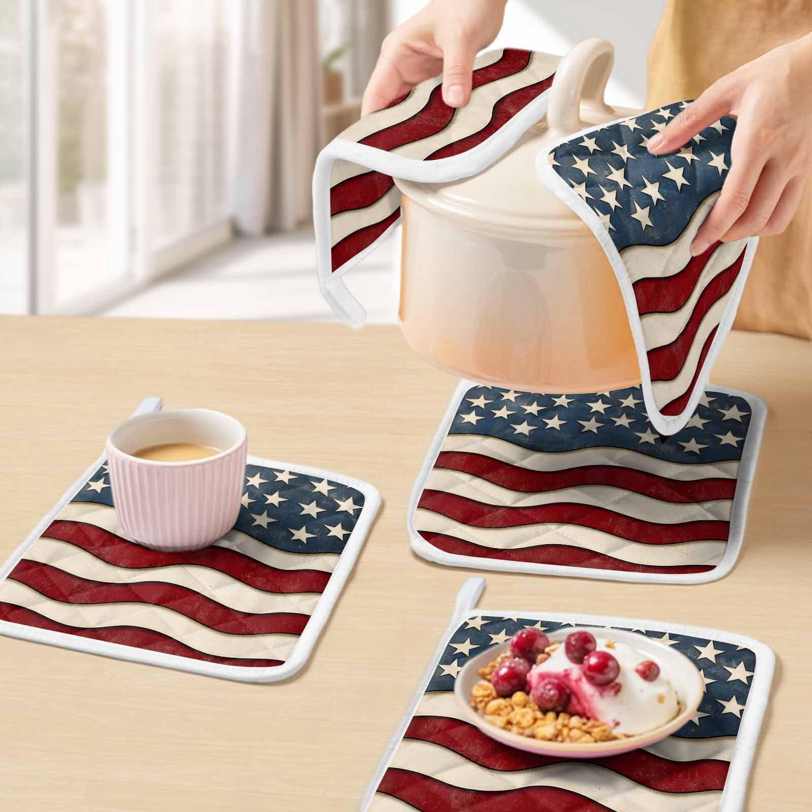 Retro American Flag Pot Holders for Kitchen Heatproof Potholder, 5 Pack White Star Red Blue US Flag Hot Pads Multipurpose Oven Pads Cloth Potholders Trivet for Cooking Baking