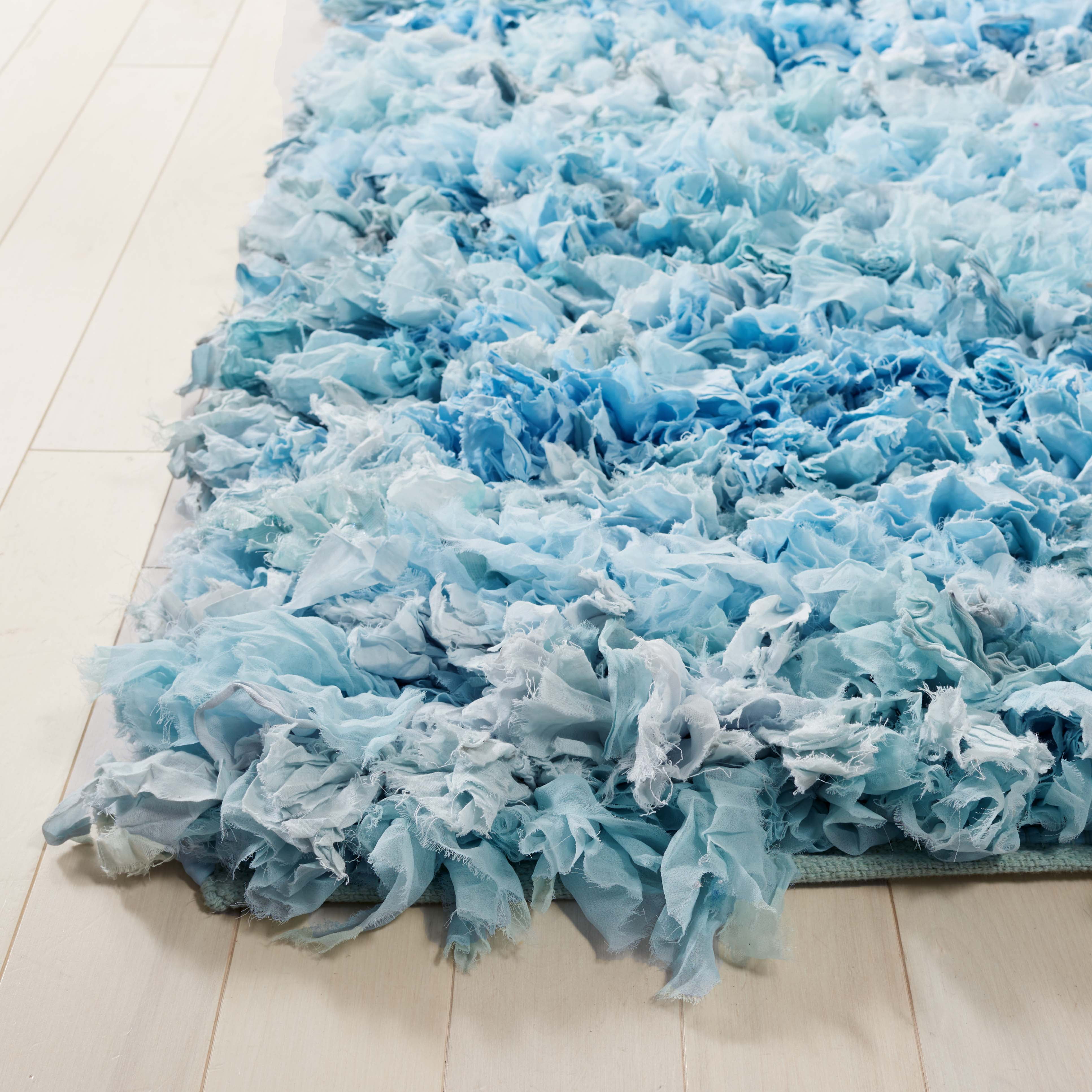 SAFAVIEH Rio Dallas Geometric Polyester Shag Runner Rug, Sky, 2'3" x 6'