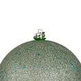 thumbnail image 2 of Vickerman N592040DQ Boule à Paillettes Grises de 8 Po Percée, 2 of 3
