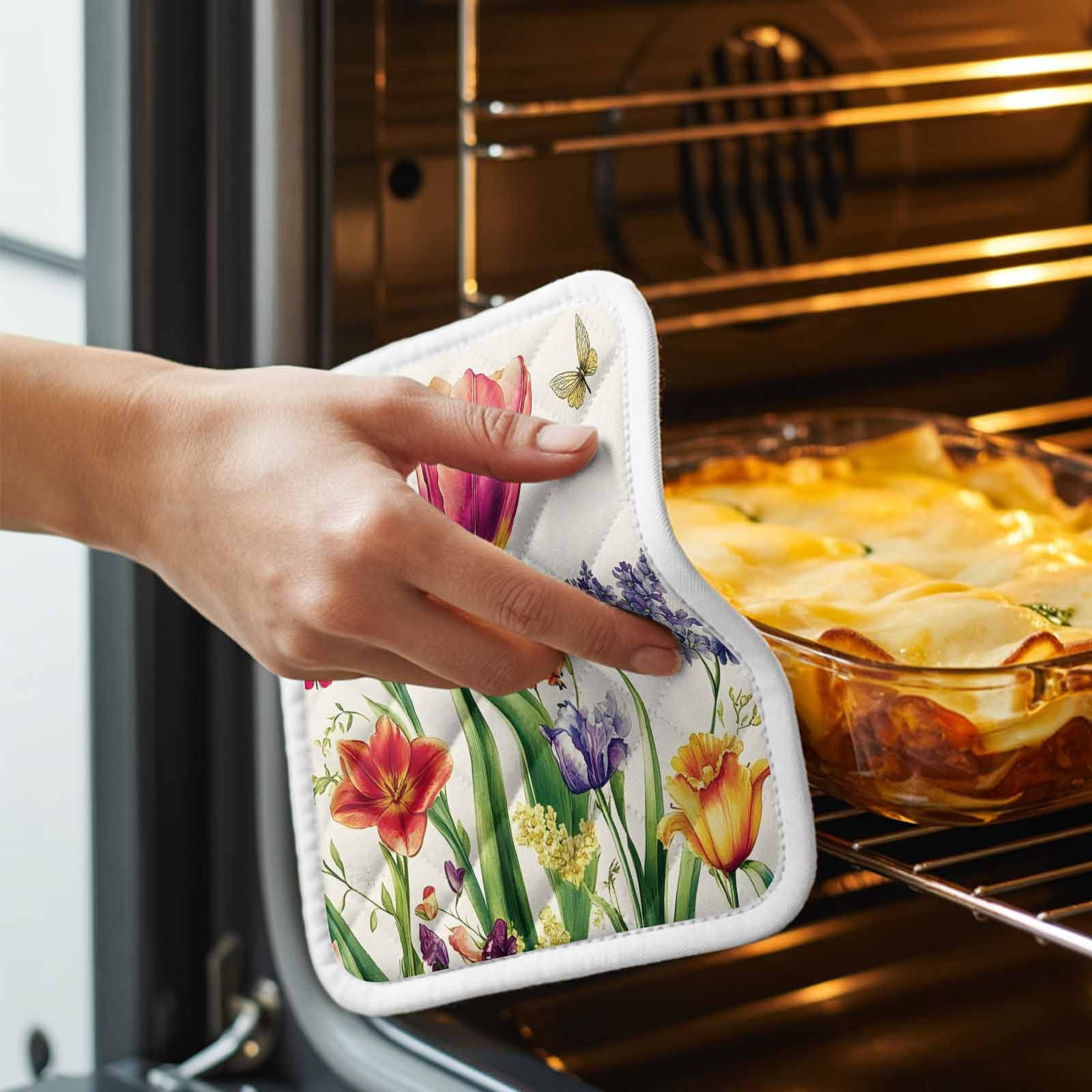 Spring Floral Pot Holders for Kitchen Heatproof Potholder, 4 Pack Rustic Tulip Butterfly Botanical Summer Hot Pads Multipurpose Oven Pads Cloth Potholders Trivet for Cooking and Baking