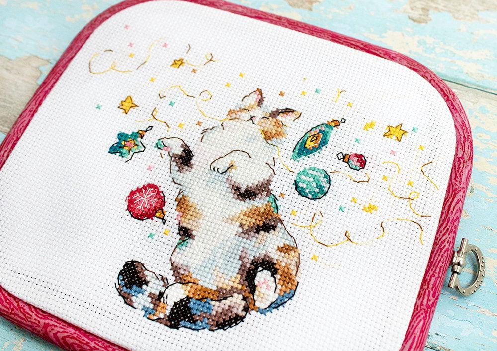 Cat–†–Ü–†‚Äö–°‚Ñ¢–†‚Äú–≤–Ç—õ–†‚Äú–¢‚Äòs Happiness L8812 Counted Cross Stitch Kit
