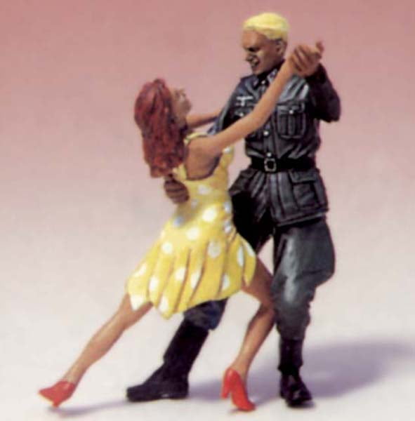 Legend 1/35 "Last Tango in Paris" German Officer Dancing with a Girl WWII LF0083 