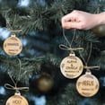thumbnail image 3 of Paquete de 25 adornos con el nombre de Jesús, 5 cm/2 pulgadas de diámetro | Adornos colgantes de madera con el nombre de Jesús para Adviento, adornos para la decoración del árbol de Navidad, 3 of 7