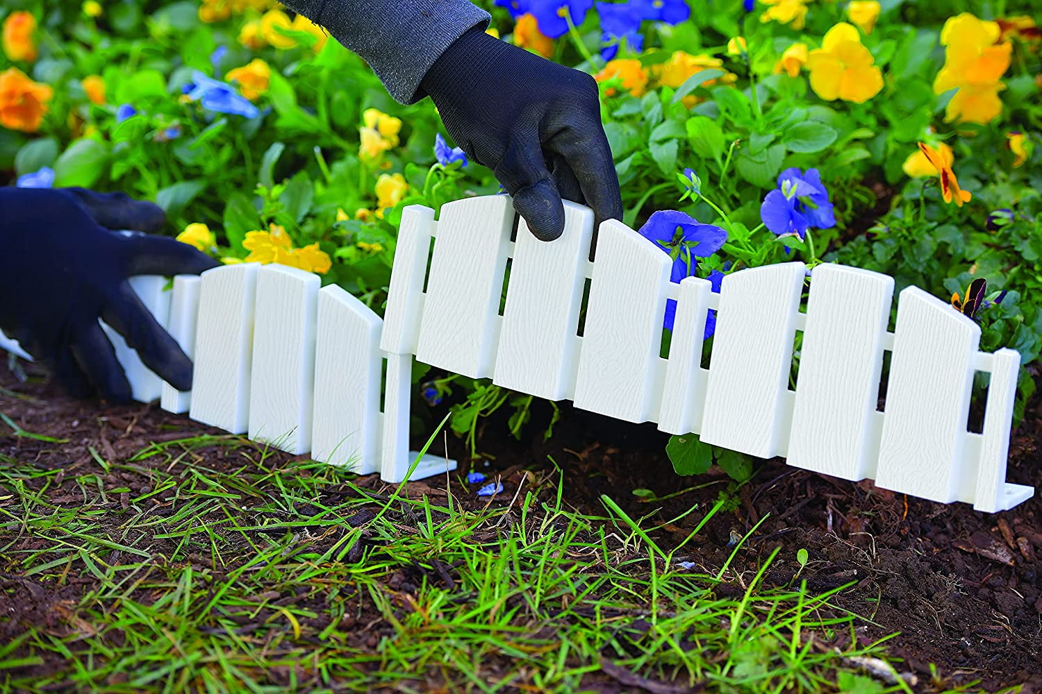 No-Dig Landscape Edging with Anchoring Spikes, 4.5 in. Tall Decorative Adirondack Wood-Look Fence Garden Border, 15 Foot Kit, White (3600WT-15C-6)