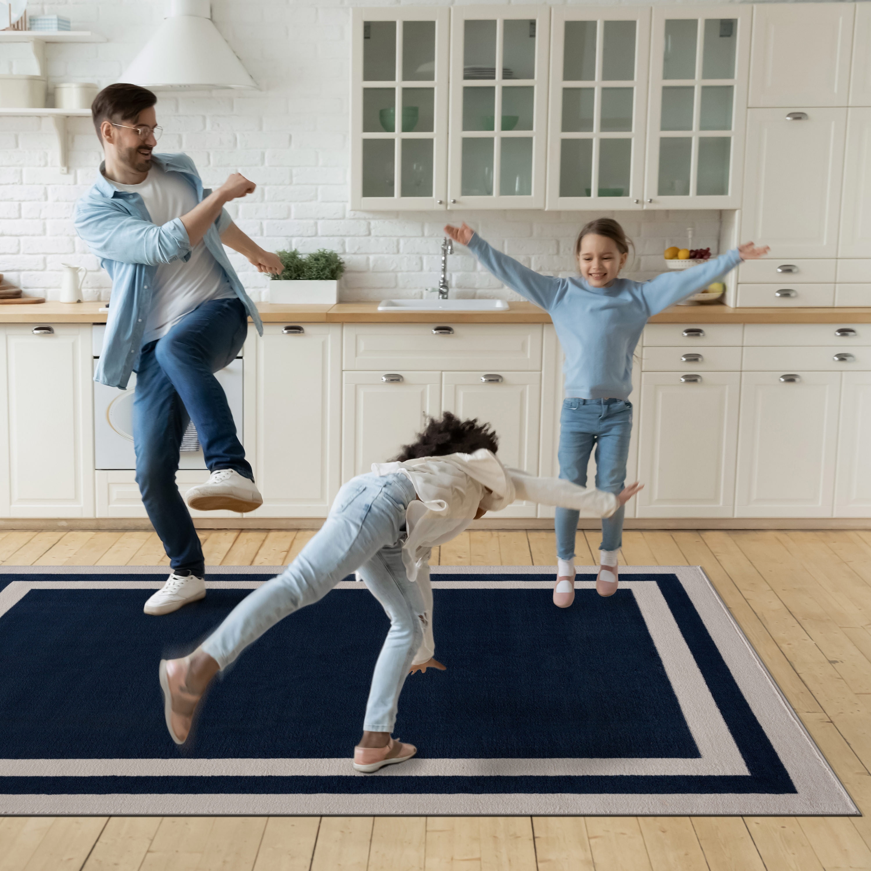 CAMILSON Crystal Navy Blue Area Rug, 5'3" x 7' Bordered, for Living Room, Bedroom, Dining Room Navy Blue / Cream Indoor Area Rugs