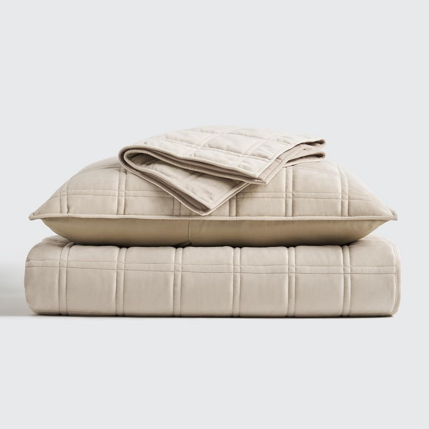 EVERGRACE 3 Pieces Luxurious Velvet Quilt King Size, Ultra Soft Bedspread Coverlet Set, Double Box Stitch Lightweight Velvet Comforter for All Season with 2 Shams, Beige, 108''x96''