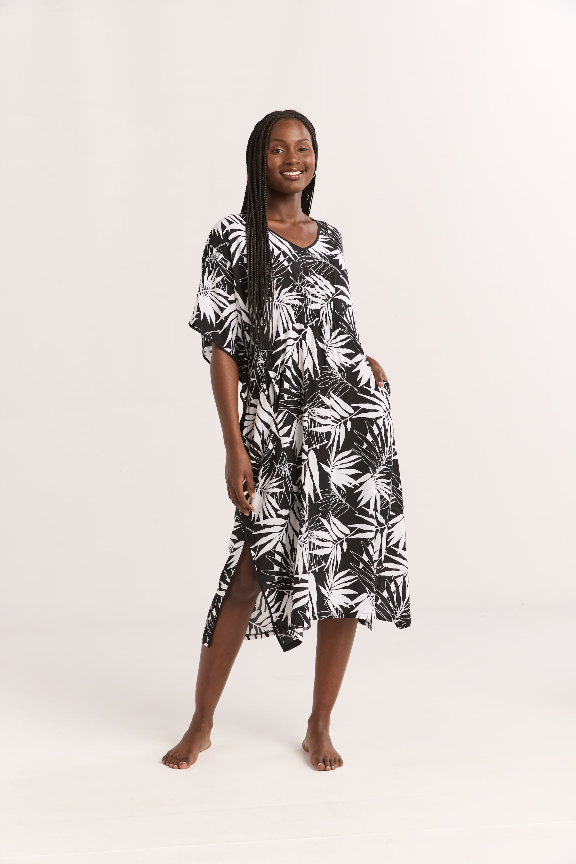 Joyspun Women’s Sleepwear Woven 46” Caftan Nightgown, S-4X