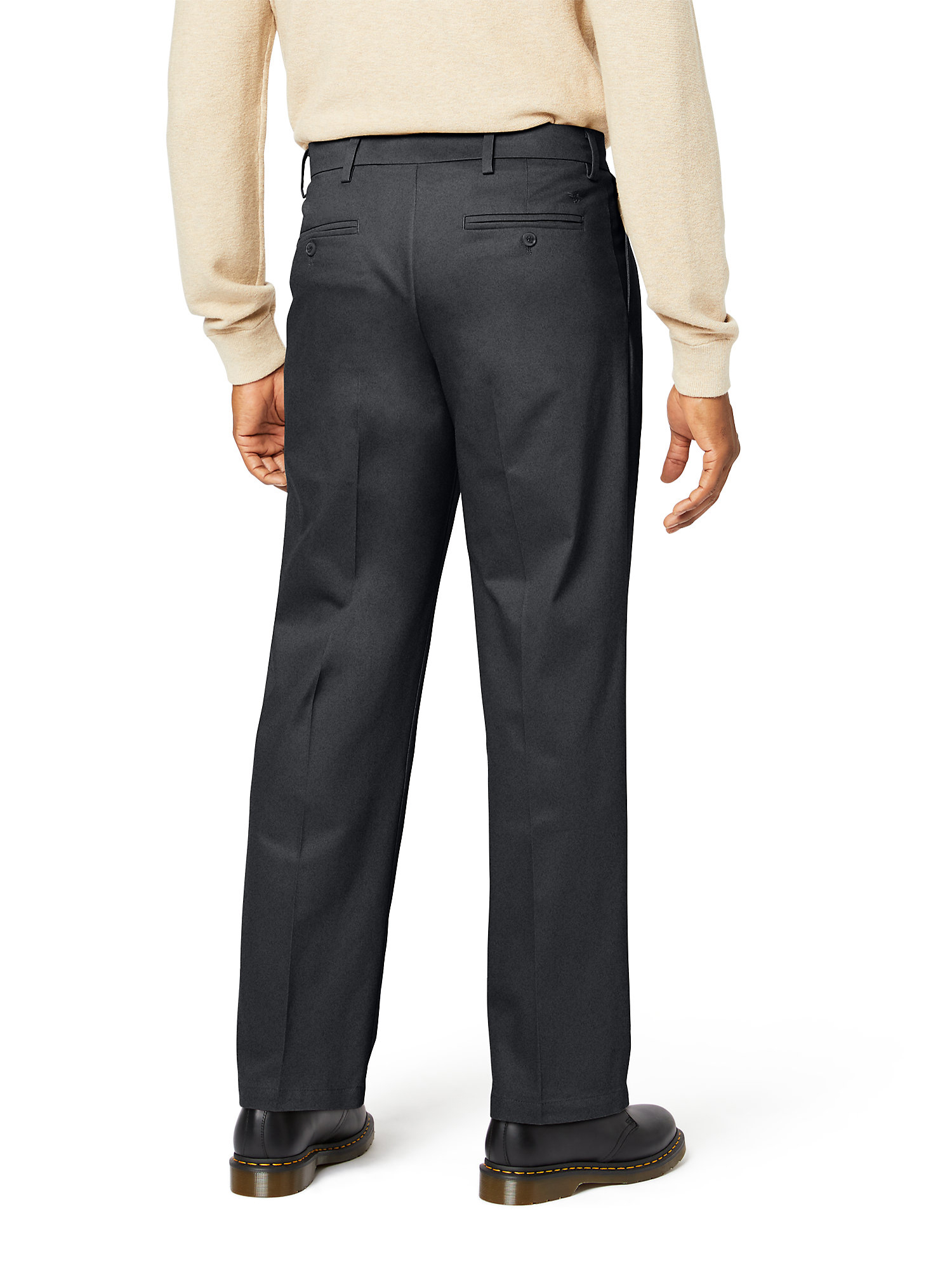 Dockers Men's Relaxed Fit Signature 