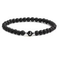 thumbnail image 2 of Pulsera de ágata negra natural esmerilada europea y americana con 26 letras, cuerda elástica con cuentas y letras, joyería personalizada para parejas., 2 of 2
