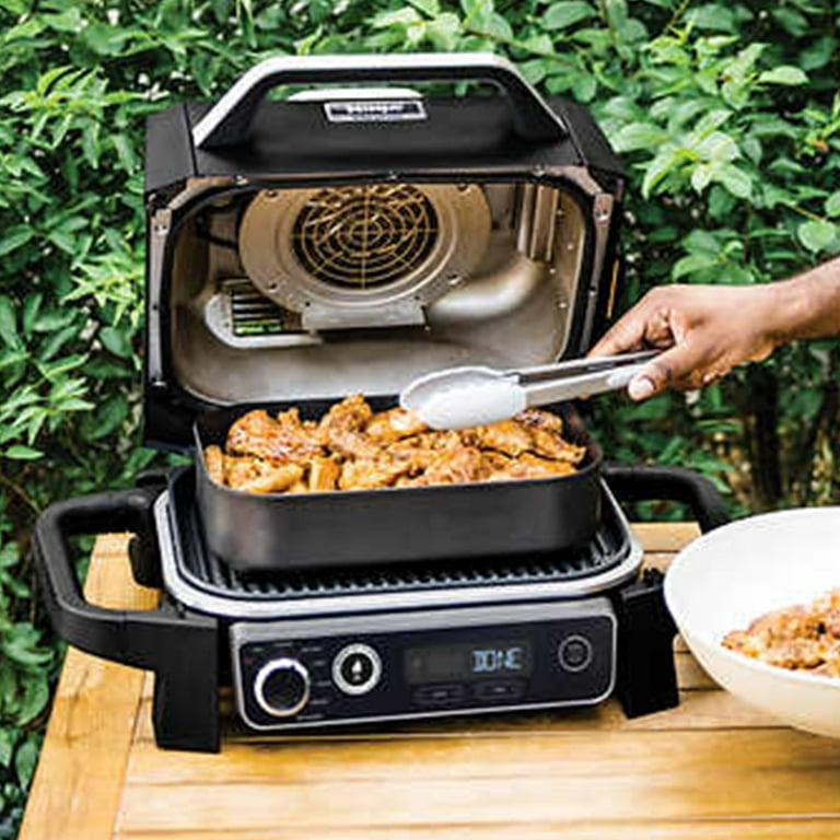 Ninja OG701 Woodfire Outdoor Grill & Smoker, 7-in-1 Master  Grill, BBQ Smoker, & Air Fryer plus Bake, Roast, Dehydrate, & Broil, uses  Ninja Woodfire Pellets, Weather-Resistant, Portable, Electric, Grey : Patio