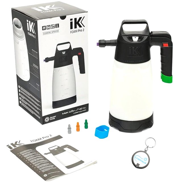 Pulverizador de espuma iK Foam PRO 2 de 1.9 L para limpieza automotriz