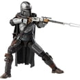 thumbnail image 2 of Figura de Acción Hasbro Star Wars The Mandalorian Beskar Armor The Black Series 6, 2 of 4