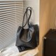 thumbnail image 2 of Bolso de mano de color sólido de alta calidad y combinable para mujer, nuevo estilo 2025, bolso de un solo hombro para madre e hijo, informal, de gran capacidad y sencillo para desplazamientos, 2 of 5