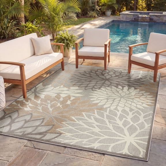 Nourison Aloha Floral 6' x 9' Natural Tropical Indoor/Outdoor Area Rug
