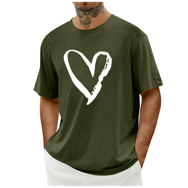 Tops para hombre, blusas y camisas de cuello redondo y manga corta para hombre. Camiseta/camisa informal de cuello redondo y manga corta con estampado de corazones para hombre. Tops de poliéster para