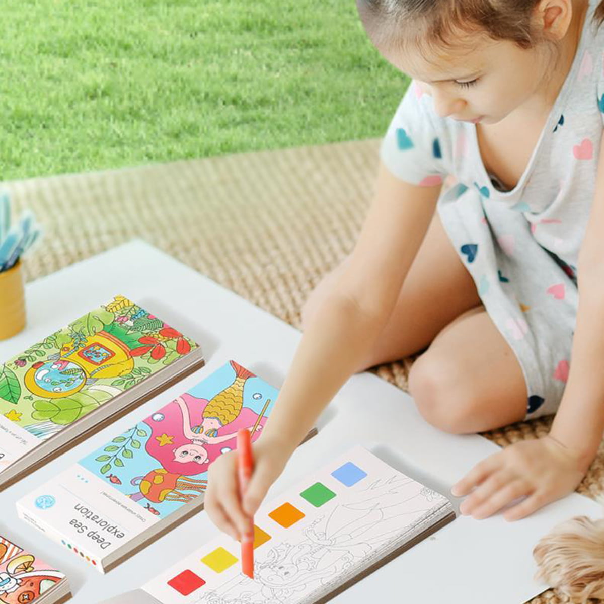 Pocket Watercolor Painting Book with Brush 20 Pages 6 Colors Creative Watercolor  Coloring Book Cute Doodle Coloring Book Preschool Watercolor Drawing Book  for Bookmark Kids Beginners Creativity 