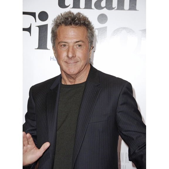 Dustin Hoffman At Arrivals For Stranger Than Fiction Premiere Mann'S Village Theatre In Westwood Los Angeles Ca