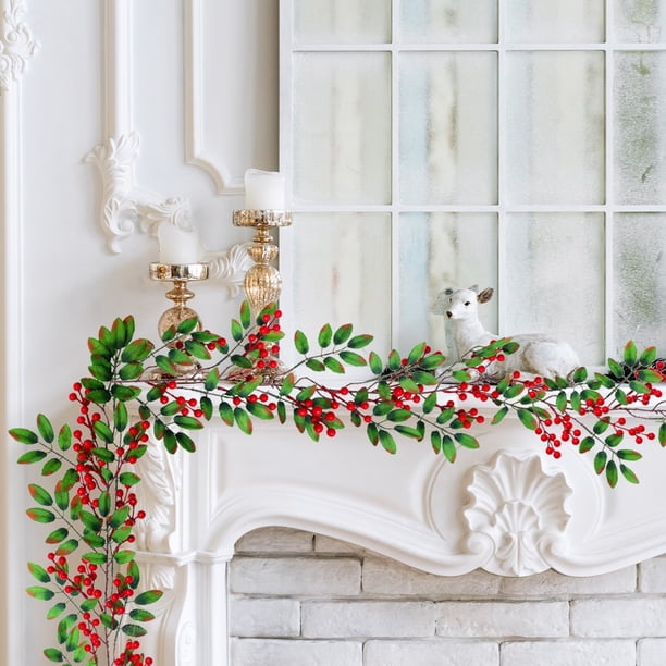 Artificial Poinsettia Red Berry Decorations, Twisted Hanging Red Berries Artificial Christmas Ivy, Festive Christmas Atmospheres Arrangement, Holiday Home Decor, Easy Install, Durable Plastic, for