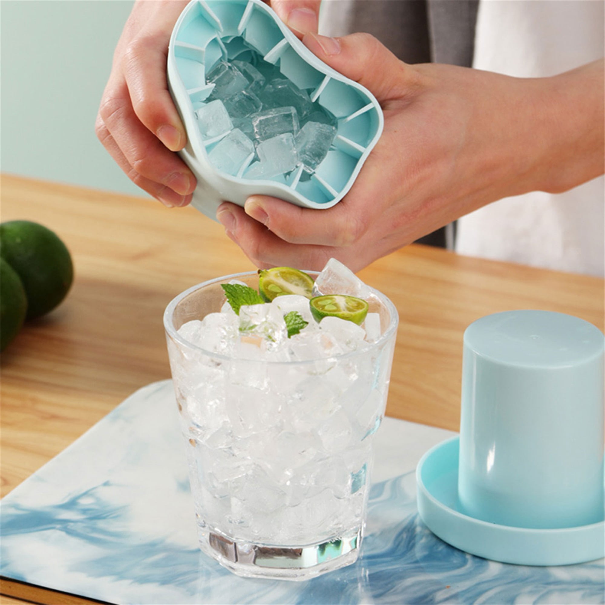 Silicone Ice Cube Maker Cup,Ice Cube Molds Ice Trays Large