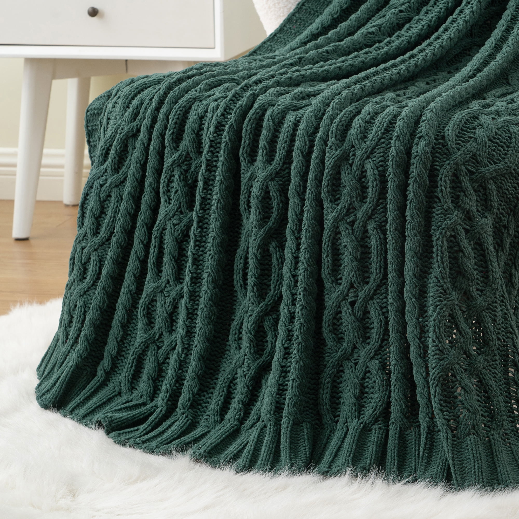 Battilo Dark Green Throw Blanket for Couch,Woven Chenille Knit Throw Blanket,Christmas Decor,51"x67"