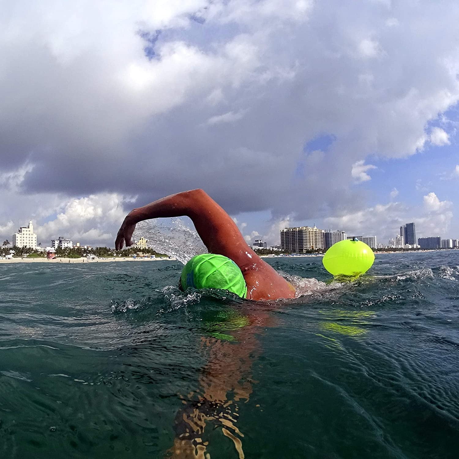 Details about   New Wave Swim Bubble for Open Water Swimmers and Triathletes 