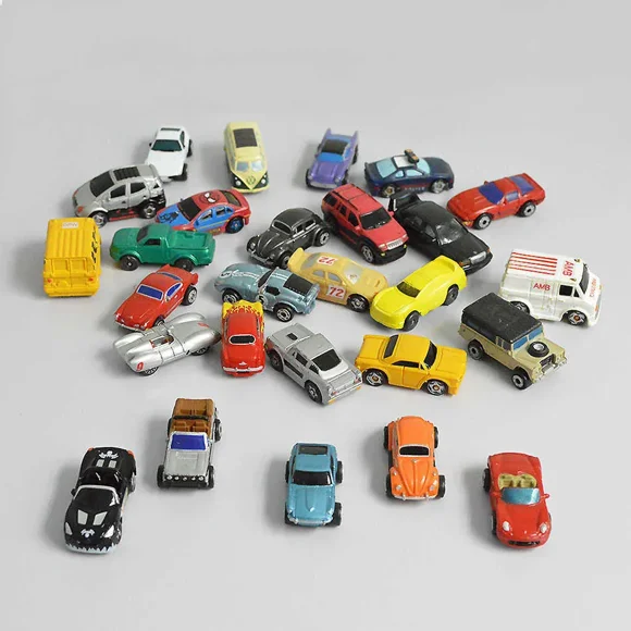N Scale Cars 1:150 Diecast Car Model Miniature Vehicles Toys for Children or Collection Gifts Sand Table Building Kits Layout Q0624