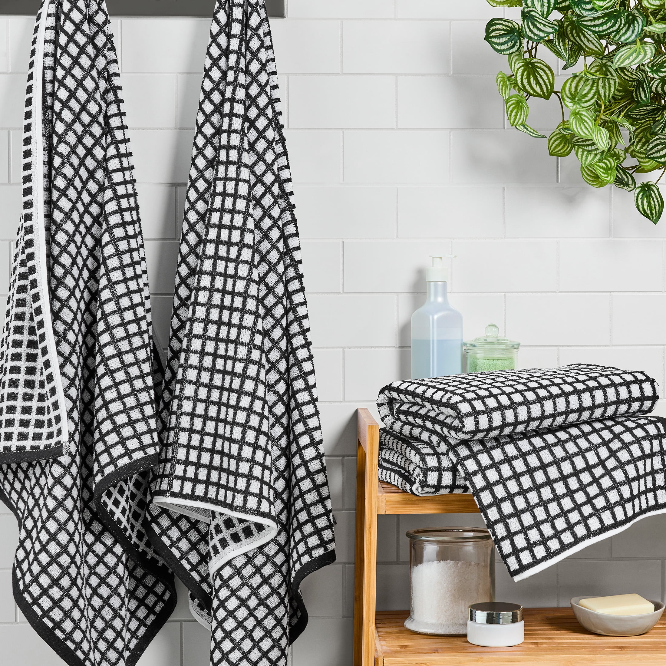 Mainstays Performance Quick Dry Bath Towel Set, 4-Piece, Checkered Black