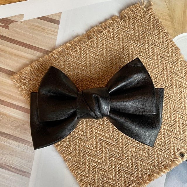 Clip de pelo de cuero de PU negro Clip de pico de pato Horquilla de estilo coreano Pasador dulce Accesorios para el cabello de moda para mujeres Niñas Accesorios para el cabello