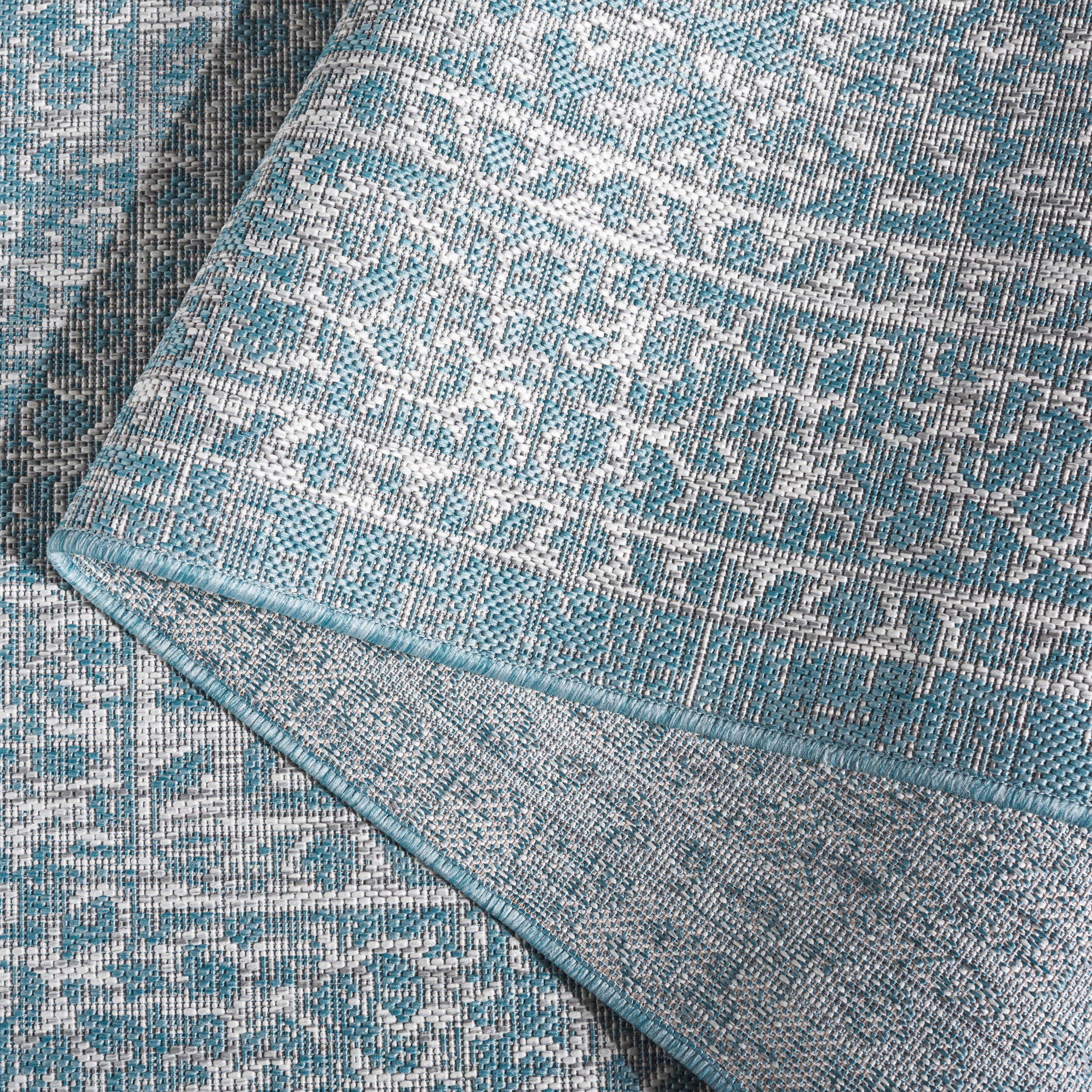 SAFAVIEH Courtyard Avi Medallion Indoor/Outdoor Area Rug, Light Grey/Aqua, 4' x 4' Round