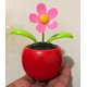 thumbnail image 4 of Adorno de coche rojo, bailarina Solar de coche, estatuilla de decoración floral, adorno de coche, adorno de coche de energía Solar en Pla, 4 of 4