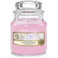 thumbnail image 3 of Yankee Candle Snowflake Kisses Small 3.7 Classic Jar Candle, 3 of 4